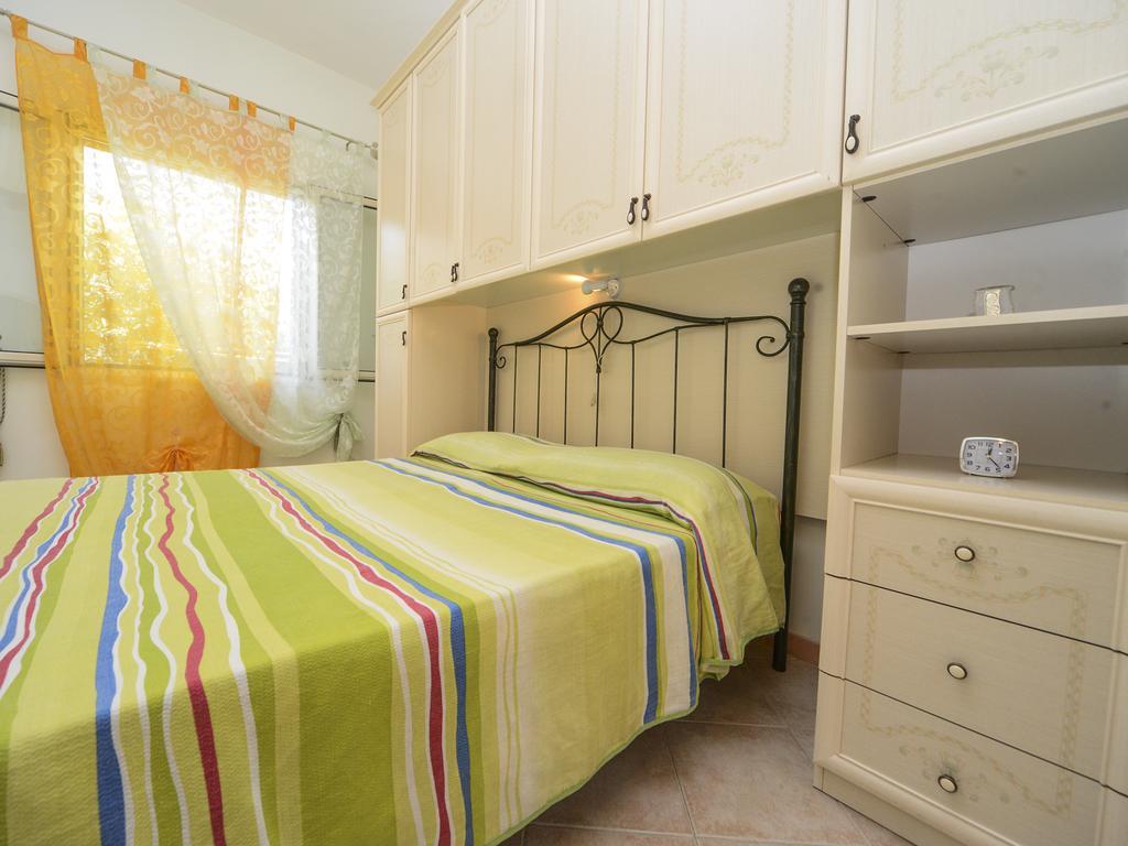 Villa Degli Olivi กัมโปเฟลิเช ดิ โรชเชลลา ภายนอก รูปภาพ